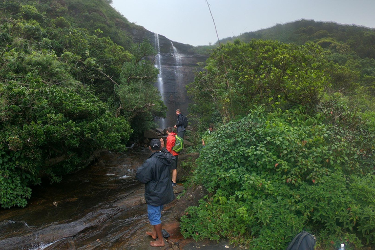 Knuckles Mountain Watervallen Luipaardpad Trek vanuit Kandy