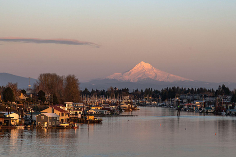 Best of Portland: Private Walking Tour with a Local Private City Walking Tour - 3Hr