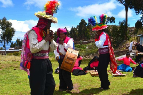 Z Cusco: Jezioro Titicaca: 1-dniowa wycieczka autobusowa + lunch