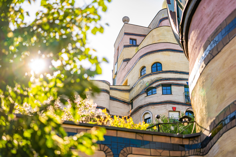 Darmstadt: Waldspirale – Your Walking Tour around a Work of Art Darmstadt: Waldspirale – Your walking tour around a work of art