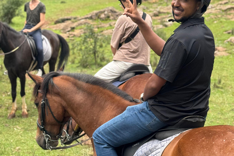 Addis Ababa: Mount Entoto Hike, Injera & Hyena Experience