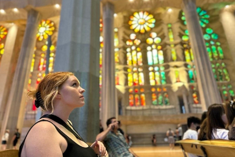 Barcelona: Visita a la Sagrada Familia con acceso sin hacer cola