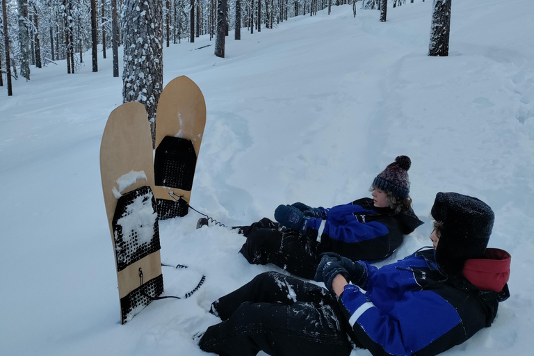 Levi : Aventure de surf des neiges avec randonnée en raquettes