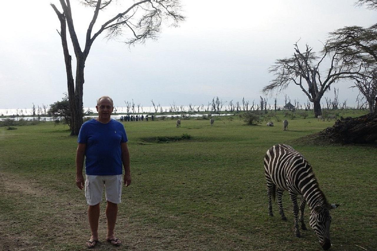 Nairobi: Crescent Island Walking Safari and Lake Naivasha Shared: Crescent Island and Lake Naivasha without Entry Fee