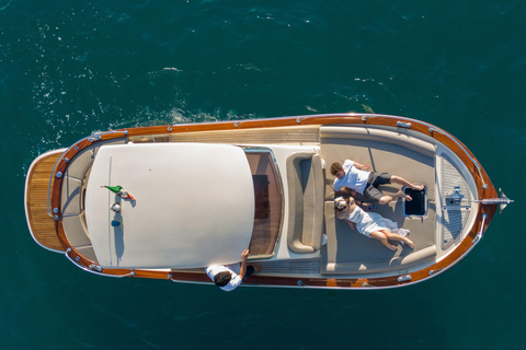 Costa Amalfitana Tour particular em barco confortável 7,5De Positano: passeio de barco Amalfi Comfort