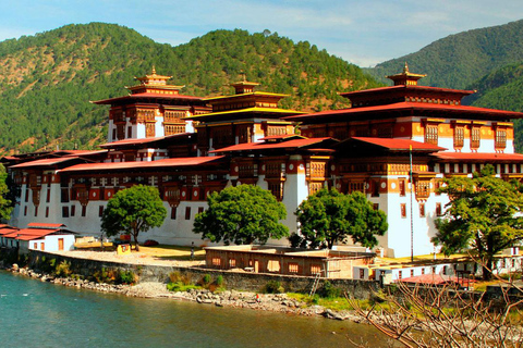 Tour di lusso di 6 giorni in Bhutan in gruppo