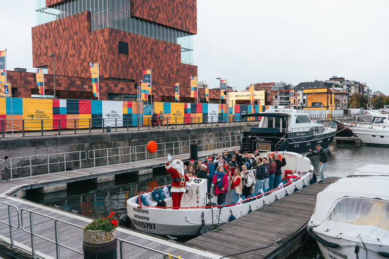 Antwerp: Private Harbor Cruise with Aperitif near the MAS XL Antwerp: Private Harbor Cruise with Aperitif near the MAS