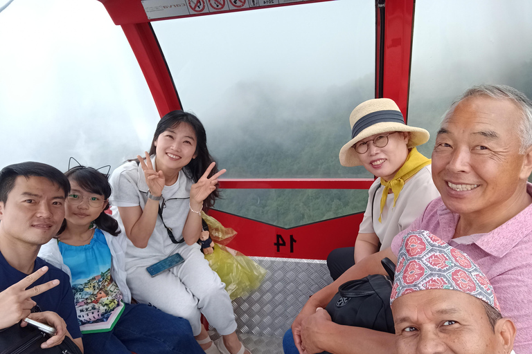 Kathmandu: Chandragiri Cable Car Ride with Nepali Lunch