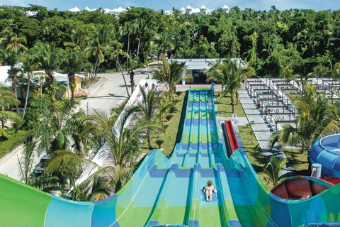 خدمة نقل خاصة من مطار بونتا كانا إلى قصر ريو ماكاونقل خاص من مطار بونتا كانا إلى ريو بالاس ماكاو