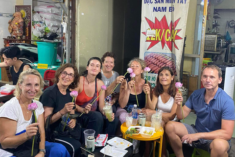 Ho Chi Minh: Excursão gastronômica original a pé com comida localExcursão a pé de comida de rua