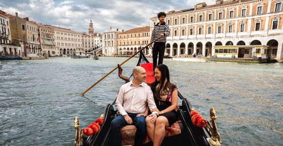 Venice: Professional Photoshoot at Iconic Locations