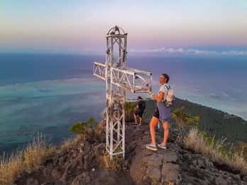 Mauritius: Eksklusiv soloppgangsopplevelse på fjellet Le Morne