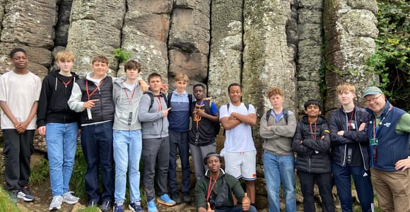 Belfast: Walking and Taxi Tours with City or Coast Options