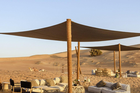 Doha: Wüstentour mit Kamelreiten, Sandboarding &amp; EssenDoha: geführte Wüstentour mit Kamelreiten, Sandboarding &amp; Essen