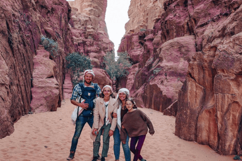 Désert du Wadi Rum : visite d&#039;une demi-journée en jeep (matin ou coucher de soleil)