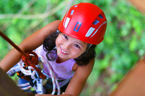 Krabi: Esperienza di zipline, ATV e arrampicata in cima alla cordaZipline di un giorno intero