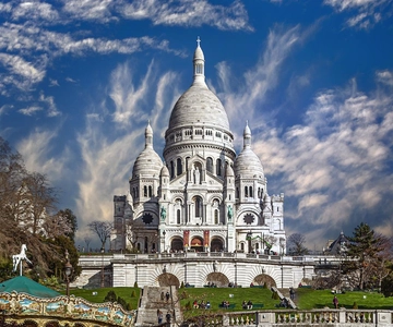 Montmartre Walking Tour with a Local Guide
