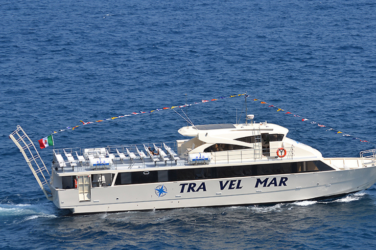Discover Positano: Scenic Ferry Between Salerno and Positano Positano →→→ Salerno (One Way)