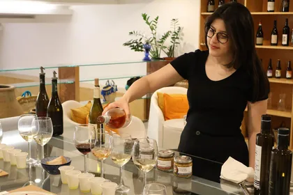 Giardini Naxos, Taormina: Wein- und Ölverkostung am Ätna
