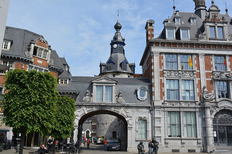 Au départ de Bruxelles : Excursion à Namur, Huy, Bouillon et Dinant