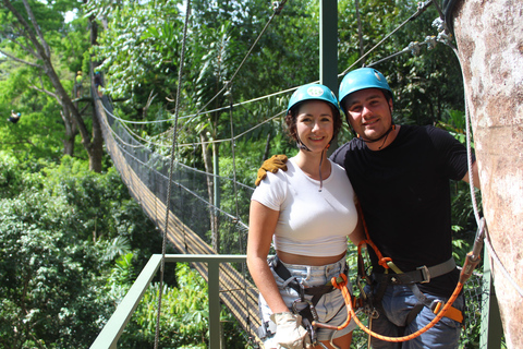 Manuel Antonio: Canopy Tour con tirolinas y puentes colgantes