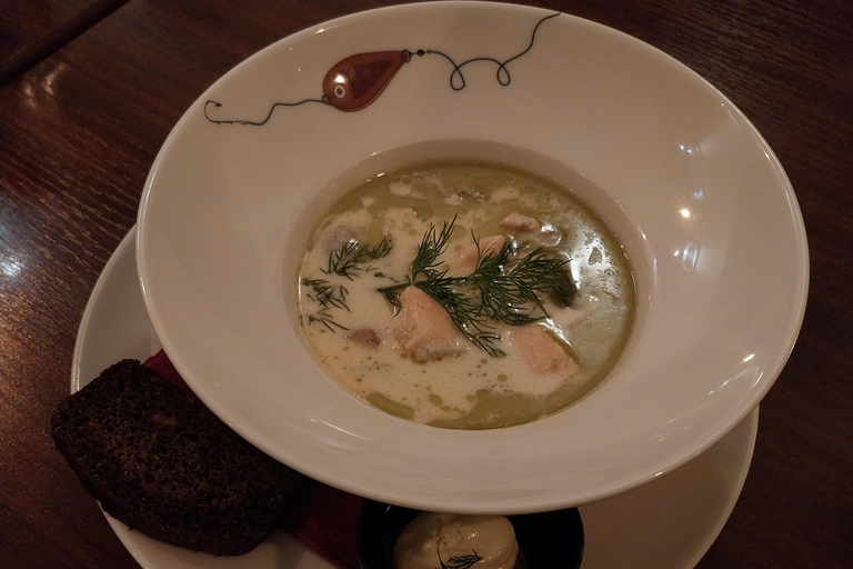 Helsinki: Authentic Food Tour with 8+ Local Delicacies