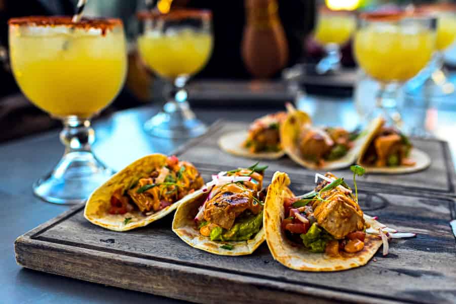 San Diego: Foodtour im Gaslamp District mit 6 lokalen Gerichten. Foto: GetYourGuide San Diego: Foodtour im Gaslamp District mit 6 lokalen Gerichten. Foto: GetYourGuide