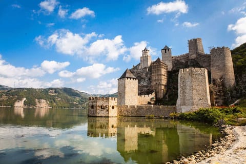 From Belgrade: Danube Tour and Iron Gate National Park