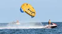 Miami, Parasailing Experience in Biscayne Bay - Housity