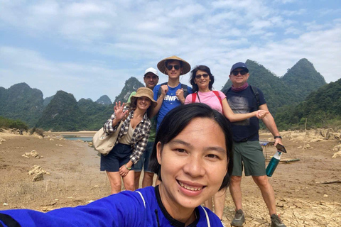 Cao Bang: Ban Gioc Waterfall Day Tour by Motorbike or Car Full-Day Car Tour with a Local Guide