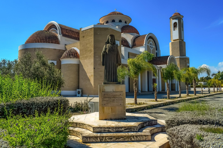 Larnaca: Private Guided Walking Tour with Museum Entry