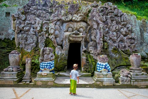 Bali: Archeology Museum, Gunung Kawi & Goa Gajah Temple Tour