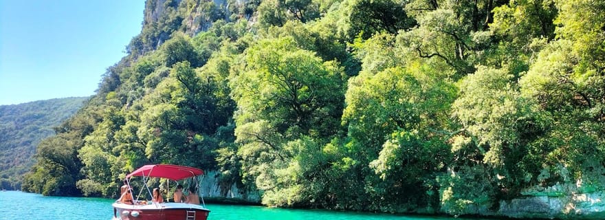Gorges du Verdon : lavandes, pique-nique en bateau dans le canyon et villages