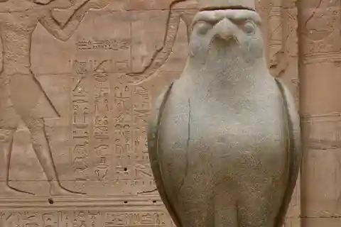 Enjoy your 8days New Year trip wondering the beauty of Egypt