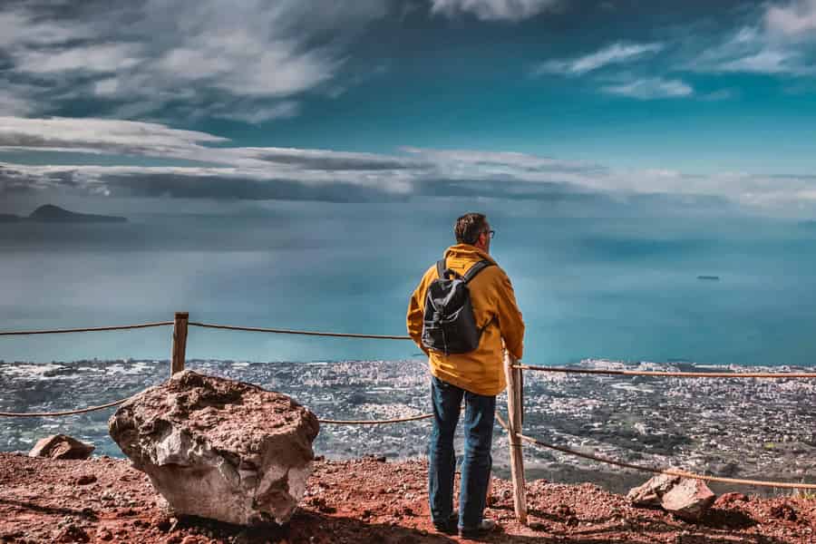 Ab Neapel: Pompeji & Vesuv Smart-Tour mit Tickets. Foto: GetYourGuide Ab Neapel: Pompeji & Vesuv Smart-Tour mit Tickets. Foto: GetYourGuide