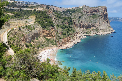 Valencia: Cala Moraig Beach and Cova dels Arcs Hike