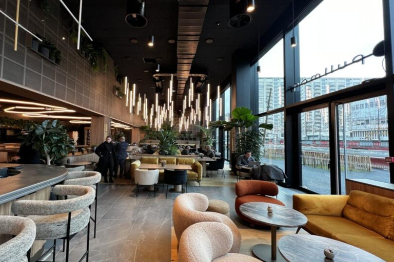 ليون: رحلة عشاء رومانسية لمدة ساعتين ونصف عند غروب الشمس