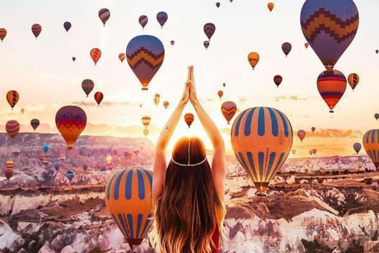 Cappadocia: yoga all&#039;alba e sessione di mindfulness