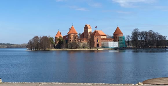 Vilnius: Trakai Self-Guided Bike Tour mit Zugtickets