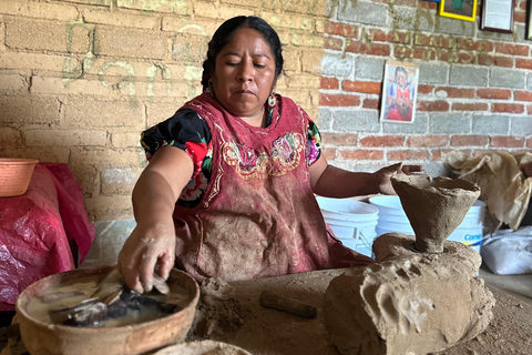 Oaxaca: Artisan Clay Pottery Workshop w/Breakfast and Brunch