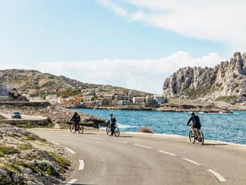 From Marseille: Guided E-Bike Tour to Calanque de Sormiou