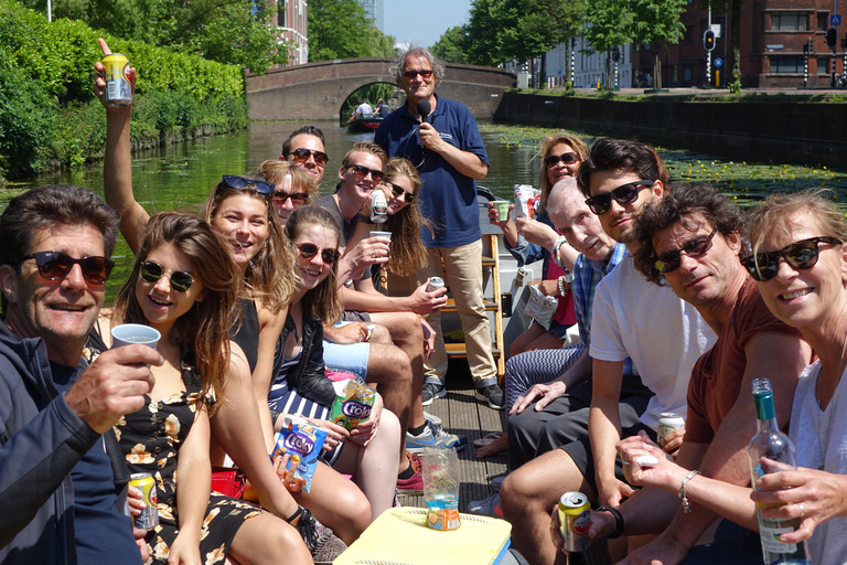 The Hague: Canal Cruise with Drinks and Snacks