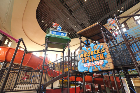 Hong Kong: Water World Entry Ticket Water World Pre-Summer Splash Admission Ticket