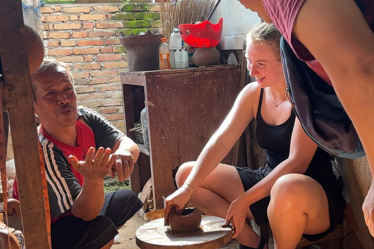 Yogyakarta: Bike Tour, Pottery, Ricefield, Museum With Lunch Bike, Pottery Class, Rice fields, Museum (No Lunch)