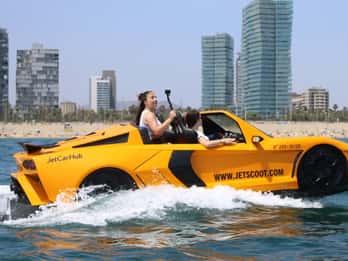 Jetcar: water car in Barcelona