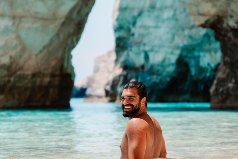 Prywatna łódź na Zakintos: jaskinie Keri, Mizithres, Agalas (maks. 5 osób)