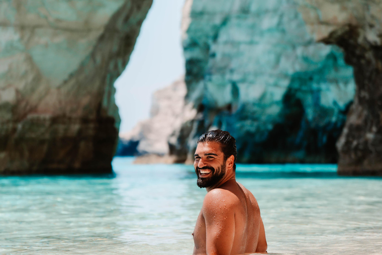 Prywatna łódź na Zakintos: jaskinie Keri, Mizithres, Agalas (maks. 5 osób)