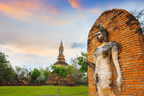 Au départ de Chiang Mai : Visite guidée du site de Sukhothai, classé au patrimoine de l&#039;UNESCO