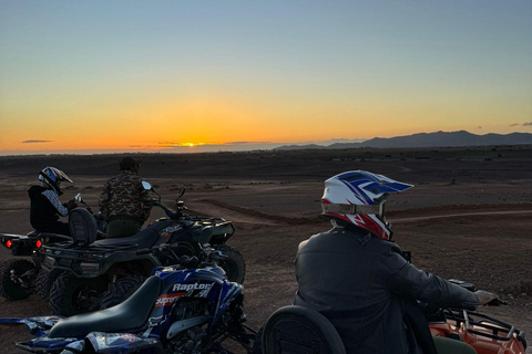 Marrakech: Quad excursie in de palmbossen en JbiletMarrakech : Privé balade en Quad in de palmeraie &amp; Désert