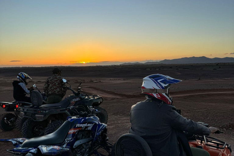 Marrakech: Quad excursie in de palmbossen en JbiletMarrakech : Privé balade en Quad in de palmeraie &amp; Désert